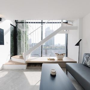 Deluxe Double or Twin Room City View